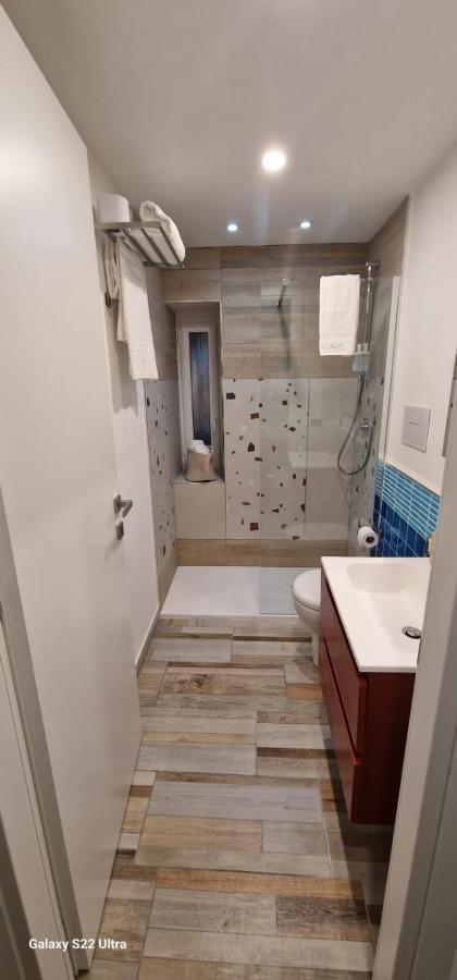 Blumon Guest House نابولي المظهر الخارجي الصورة