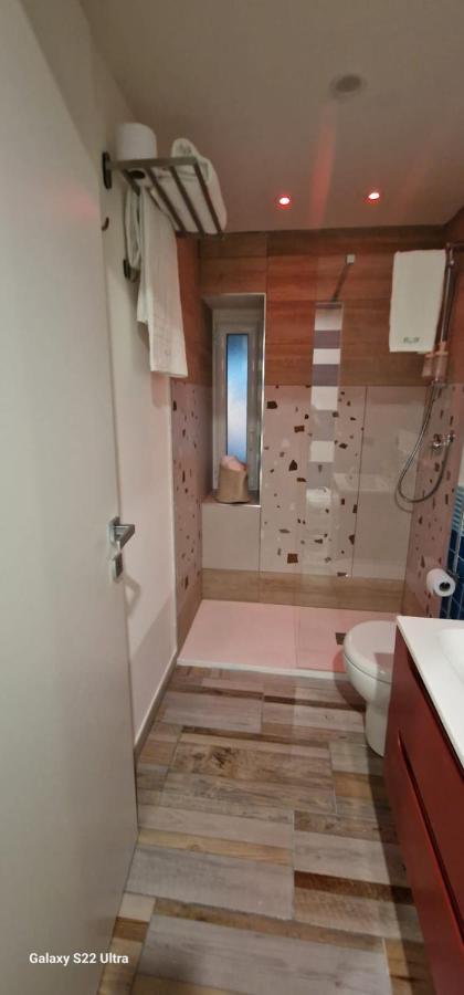 Blumon Guest House نابولي المظهر الخارجي الصورة